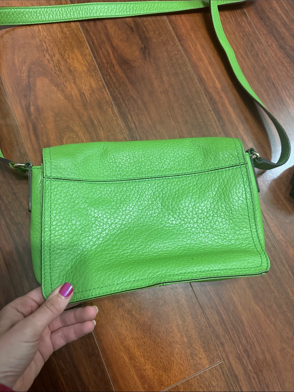 kate spade Bright Green Pebbled Leather Crossbody Bag - Picture 5 of 7